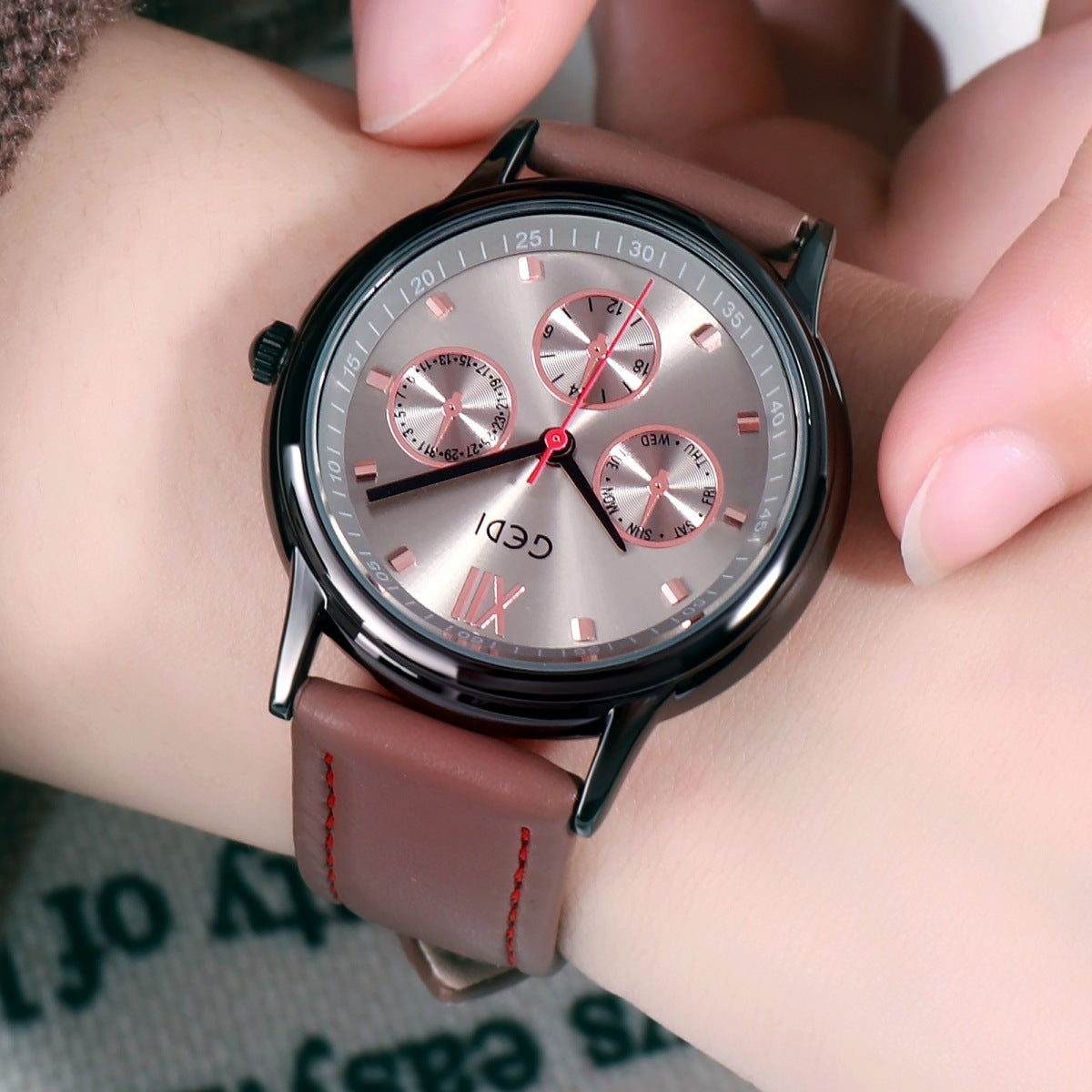 GEDI Cross-border Trendy Creative Belt Watch Women Features Hot Selling Personalized Wrist Watch Gift Fashion Women's Watch