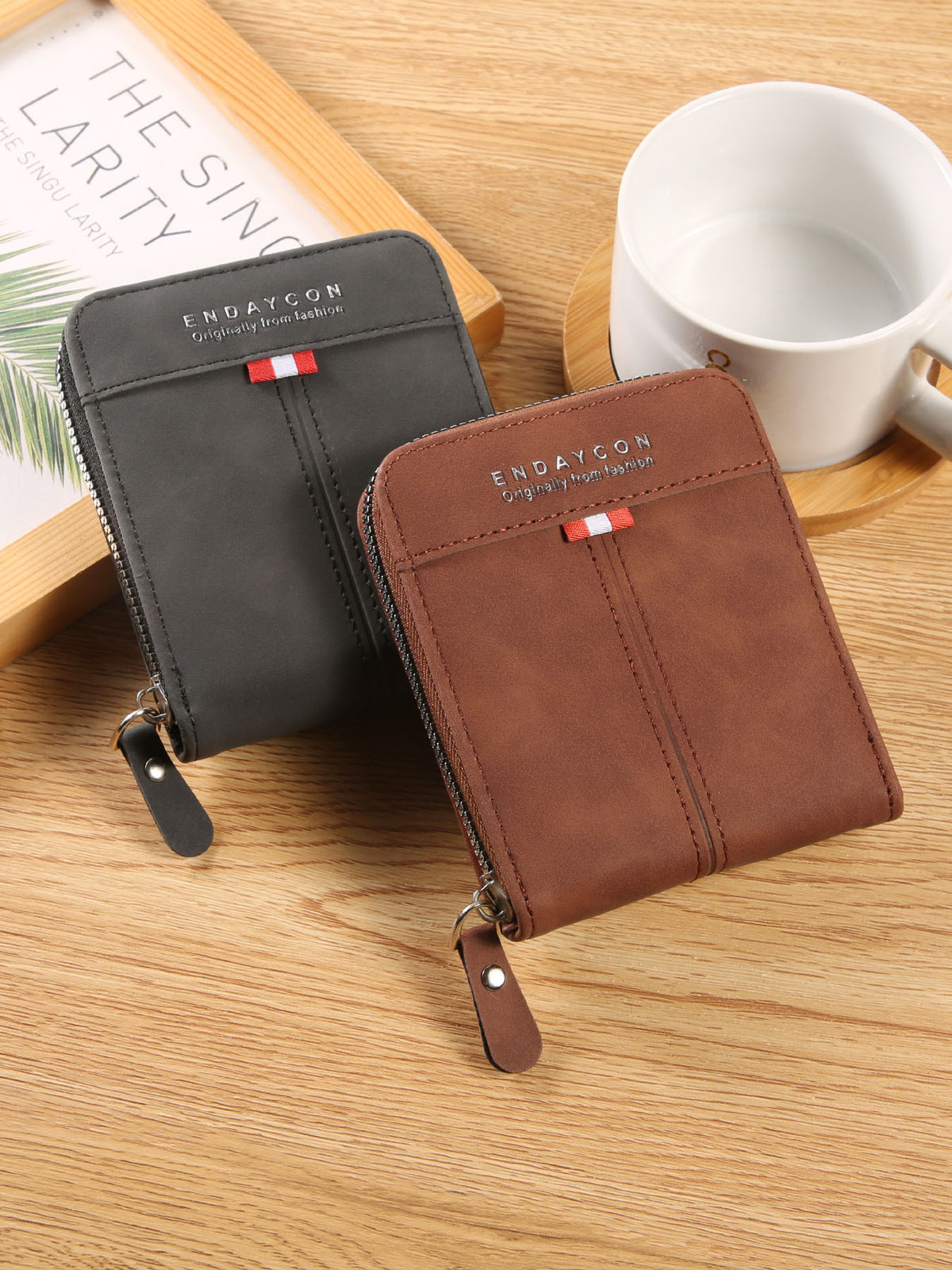 Endaycon New Men's Wallet Short Horizontal Zipper Coin Purse Retro Casual Buckle Zipper