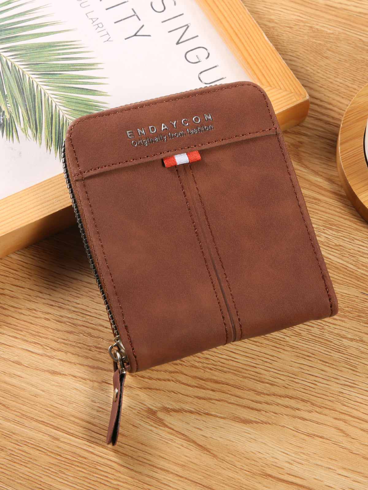 Endaycon New Men's Wallet Short Horizontal Zipper Coin Purse Retro Casual Buckle Zipper